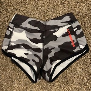Women’s Live sore shorts